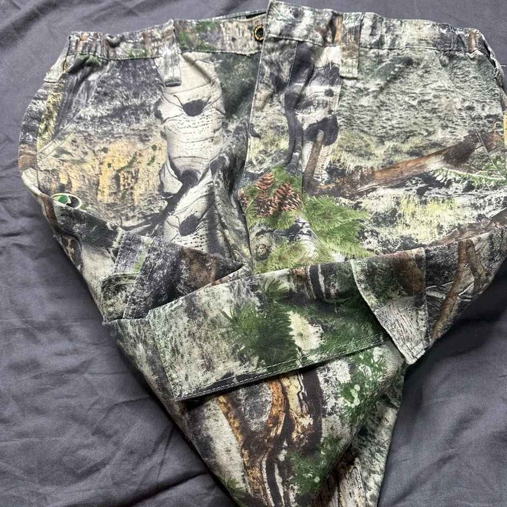 Mossy Oak Forest Green Cargo Pants - Picture 5 of 5